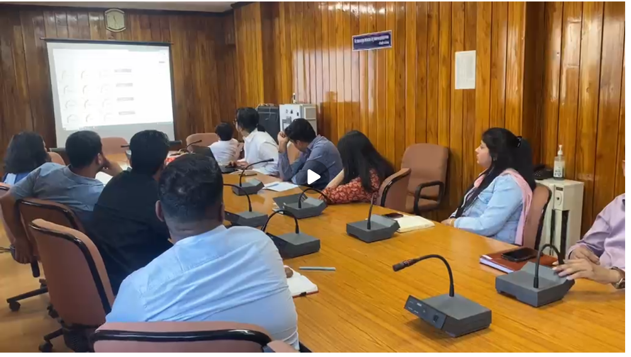 Poem Techno presenting Contol-X smart farm automation to industry experts and scientists — formal expert consultation meeting